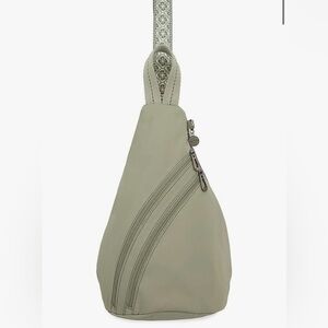 NWT Sakroots On the Go Sling Backpack